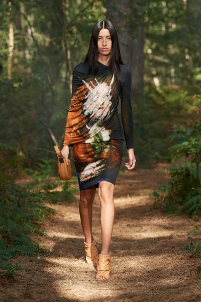 Look 29